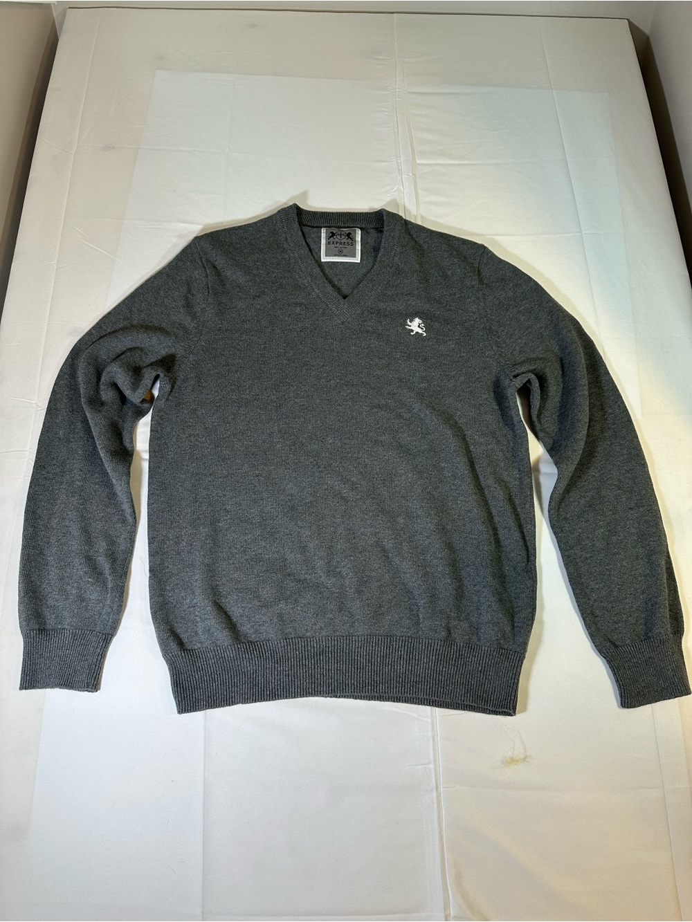 100% Cotton Express Men's Charcoal Gray V-Neck Sweater